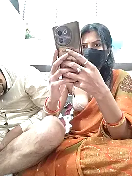 Yourhotsweetgirl online show from January 14, 2026, 4:56 pm