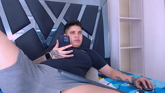 Snapshot of karla_sexy21 chatting on September 12, 2025, 3:06 am karla sexy21 online show from September 12, 2025, 3:06 am