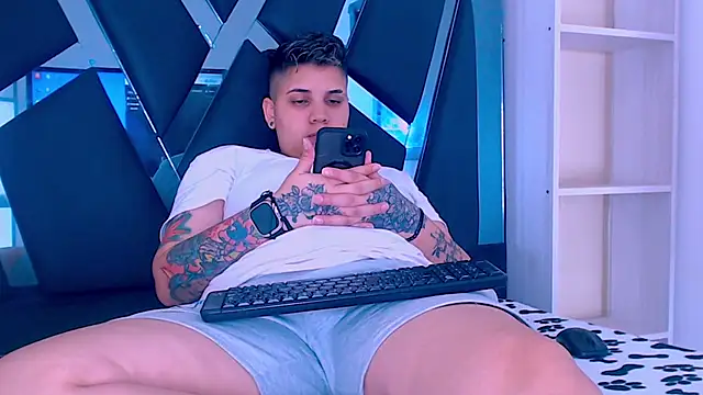 Snapshot of karla_sexy21 chatting on November 7, 2025, 4:01 am karla sexy21 online show from November 7, 2025, 4:01 am