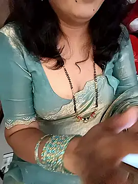 Snapshot of Niharika555 chatting on February 25, 2026, 6:34 am Niharika555 online show from February 25, 2026, 6:34 am