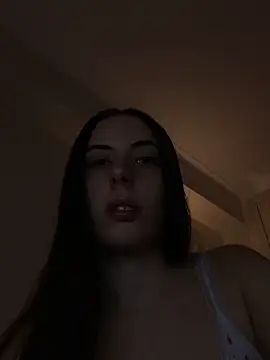 Snapshot of very_licious chatting on November 21, 2025, 8:29 pm very licious online show from November 21, 2025, 8:29 pm