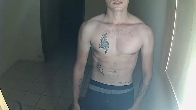 Snapshot of BlondZilla chatting on October 23, 2025, 12:15 pm BlondZilla online show from October 23, 2025, 12:15 pm