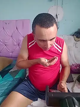 miroqui143 online show from March 14, 2026, 4:23 pm