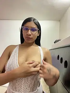 Snapshot of Danny_gonza chatting on October 13, 2025, 7:03 pm Danny gonza online show from October 13, 2025, 7:03 pm