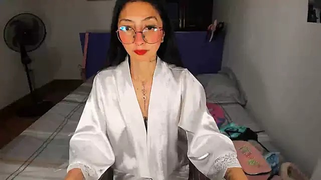Snapshot of Anais_lux chatting on May 15, 2026, 11:34 pm Anais lux online show from May 15, 2026, 11:34 pm