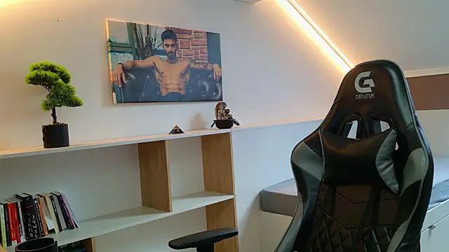 AresSteelX online show from September 28, 2025, 2:55 pm