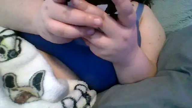 Snapshot of sarahcakes223 chatting on May 8, 2026, 11:10 pm sarahcakes223 online show from May 8, 2026, 11:10 pm
