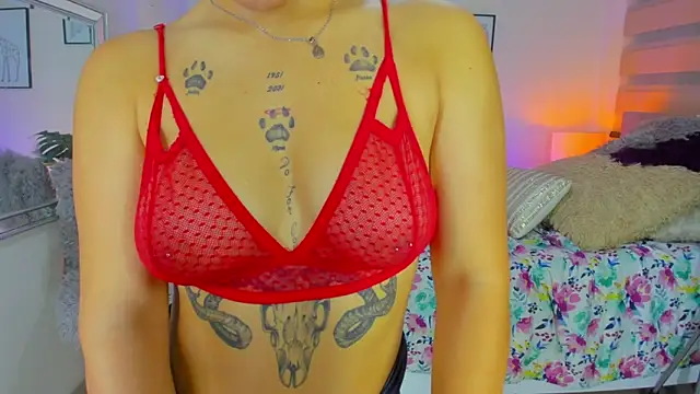 Snapshot of LusyKitty chatting on September 16, 2025, 3:24 pm LusyKitty online show from September 16, 2025, 3:24 pm