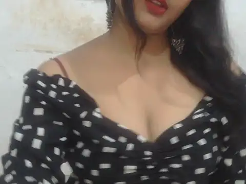 POOJA 199 online show from July 16, 2026, 8:09 am