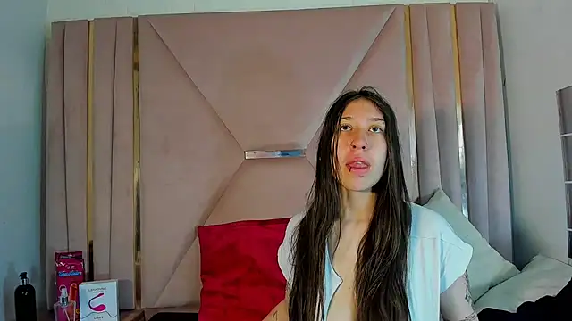 venusmorgan online show from September 29, 2025, 2:44 pm