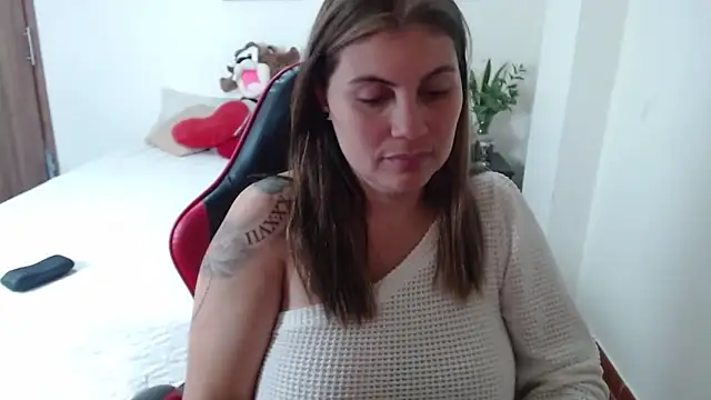 Secret Bella online show from November 10, 2025, 12:15 pm