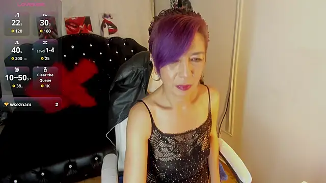 Trinityy   online show from September 12, 2025, 6:41 pm