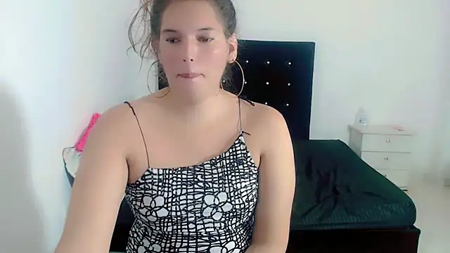 Snapshot of samanthaa_hot_ chatting on February 2, 2026, 9:24 pm samanthaa hot online show from February 2, 2026, 9:24 pm
