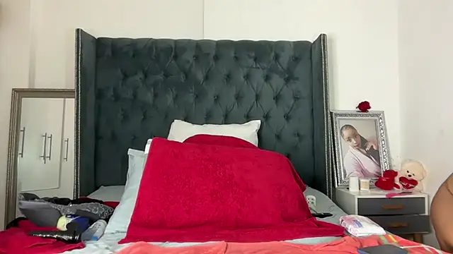 TangyYummyAss online show from January 3, 2025, 4:59 pm