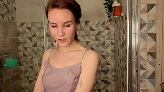 Snapshot of _Clare_Florence_ chatting on April 3, 2026, 2:04 pm Clare Florence online show from April 3, 2026, 2:04 pm