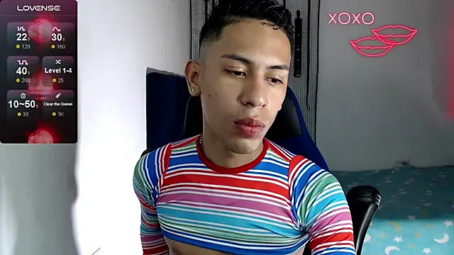 Snapshot of dylan_apol0 chatting on October 19, 2025, 7:36 pm dylan apol0 online show from October 19, 2025, 7:36 pm