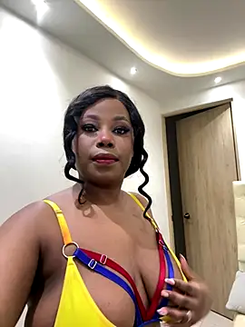 Snapshot of Elie-3 chatting on October 15, 2025, 1:39 am Elie-3 online show from October 15, 2025, 1:39 am