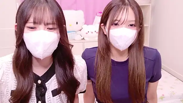 Snapshot of MOEMOE-Q chatting on September 21, 2025, 8:05 am MOEMOE-Q online show from September 21, 2025, 8:05 am