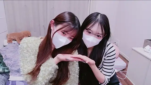 MOEMOE-Q online show from March 5, 2026, 3:30 pm