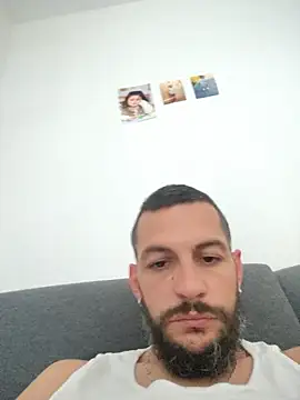 lebarbue34 online show from July 28, 2026, 11:39 am