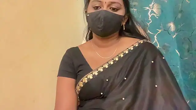 Pavani-Sexy online show from May 24, 2026, 6:18 am