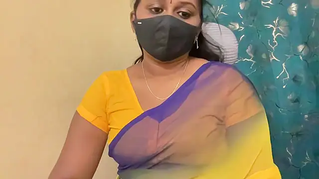Pavani-Sexy online show from May 26, 2026, 7:37 am