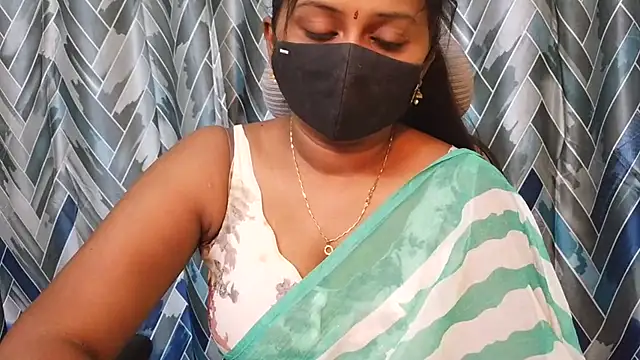 Pavani-Sexy online show from July 23, 2026, 2:48 pm