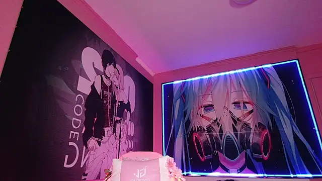 Snapshot of MilkMeSoftly chatting on September 26, 2025, 8:40 am MilkMeSoftly online show from September 26, 2025, 8:40 am