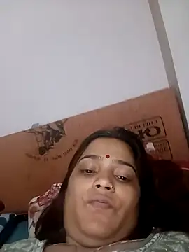 Snapshot of Trisha_71 chatting on April 4, 2026, 3:16 am Trisha 71 online show from April 4, 2026, 3:16 am