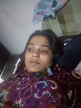 Snapshot of Trisha_71 chatting on May 14, 2026, 5:47 am Trisha 71 online show from May 14, 2026, 5:47 am