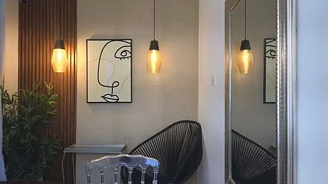 Lia Mar  online show from October 24, 2025, 6:04 pm