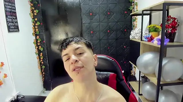 Snapshot of _Hannah_Hot chatting on March 26, 2026, 2:39 am Hannah Hot online show from March 26, 2026, 2:39 am