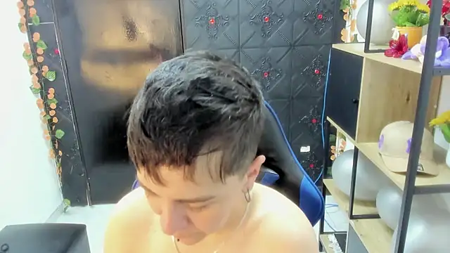 Snapshot of _Hannah_Hot chatting on March 31, 2026, 2:13 am Hannah Hot online show from March 31, 2026, 2:13 am