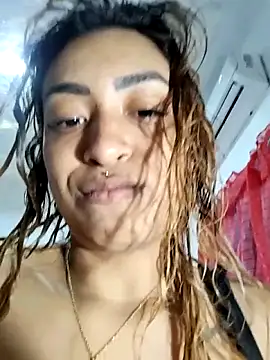 Snapshot of shanell_saenz chatting on May 21, 2026, 1:23 am shanell saenz online show from May 21, 2026, 1:23 am