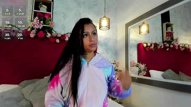 Snapshot of SarahEscobarr chatting on October 1, 2025, 9:15 am SarahEscobarr online show from October 1, 2025, 9:15 am