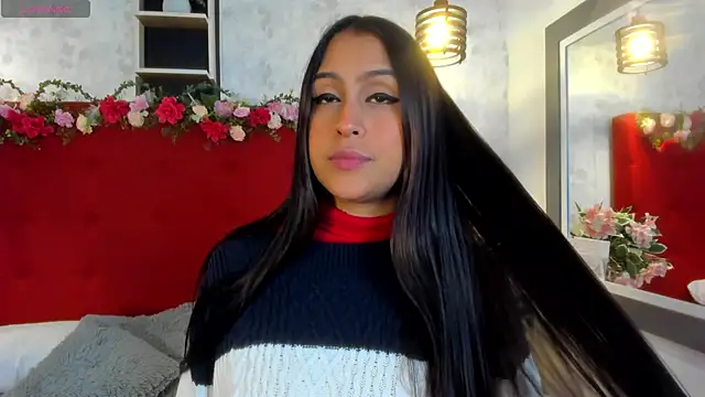 Snapshot of SarahEscobarr chatting on October 18, 2025, 3:42 am SarahEscobarr online show from October 18, 2025, 3:42 am