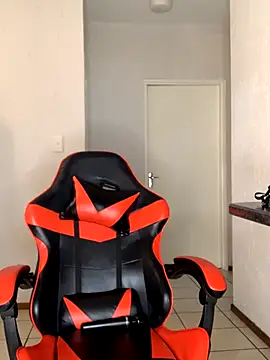 jayjayja19 online show from November 17, 2025, 4:29 am