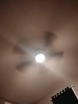 hugenicecock7979 online show from September 19, 2025, 7:10 am