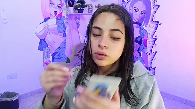 Snapshot of sofi_lara28 chatting on May 4, 2026, 3:30 pm sofi lara28 online show from May 4, 2026, 3:30 pm