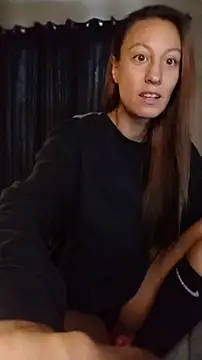 AnneNay online show from April 1, 2026, 12:33 am