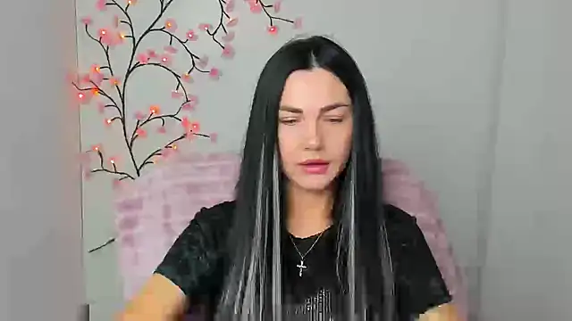 Lune Moon online show from March 31, 2026, 5:30 am