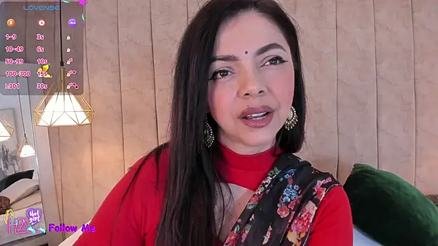 Snapshot of Anantaa_ chatting on June 1, 2026, 11:45 am Anantaa online show from June 1, 2026, 11:45 am
