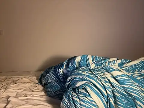 Lisa-5329 online show from April 16, 2026, 9:50 pm