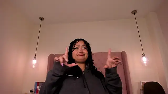 Snapshot of KITY_HILL chatting on November 21, 2025, 4:55 am KITY HILL online show from November 21, 2025, 4:55 am