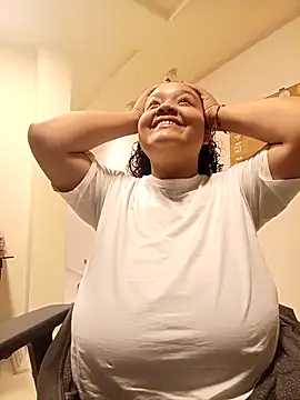 Snapshot of KITY_HILL chatting on March 30, 2026, 2:12 am KITY HILL online show from March 30, 2026, 2:12 am