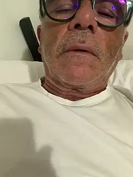 Snapshot of MARCO_NI chatting on September 19, 2025, 10:21 pm MARCO NI online show from September 19, 2025, 10:21 pm