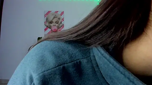 rouse red online show from November 15, 2025, 1:40 pm