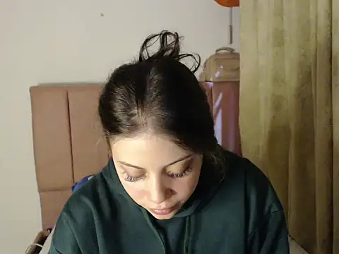 Snapshot of Alaina_Blessed chatting on September 10, 2025, 11:27 pm Alaina Blessed online show from September 10, 2025, 11:27 pm