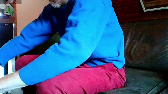 Snapshot of Vrenico-SC chatting on December 14, 2025, 11:26 am Vrenico-SC online show from December 14, 2025, 11:26 am