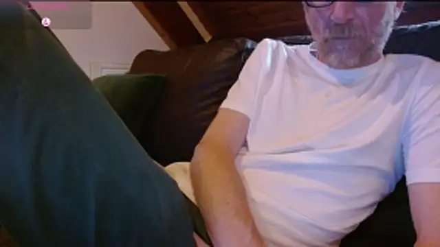 Snapshot of Vrenico-SC chatting on May 31, 2026, 6:09 pm Vrenico-SC online show from May 31, 2026, 6:09 pm